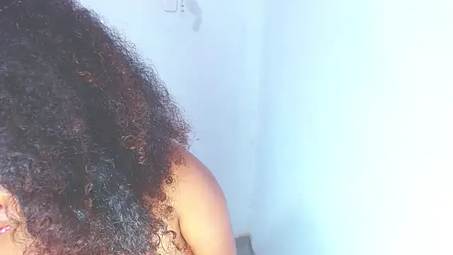 Gabi_Jhons_23のライブXXXチャット