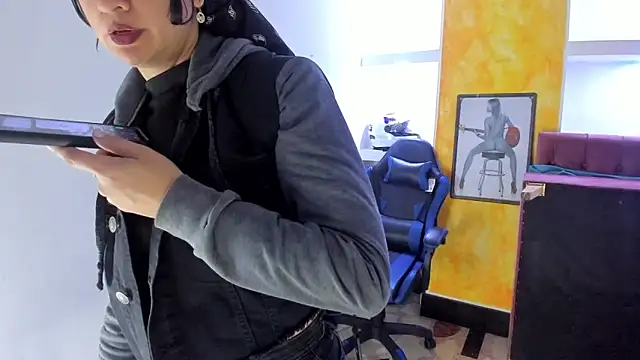 alison_moon7 Live XXX-Chat