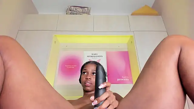 MaraBakerのライブXXXチャット