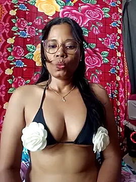 Yandris_1212 即時 XXX 聊天