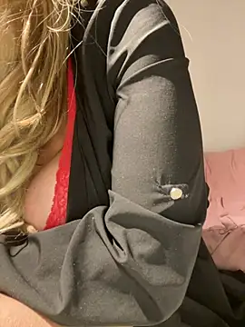 LisavonteaseのライブXXXチャット