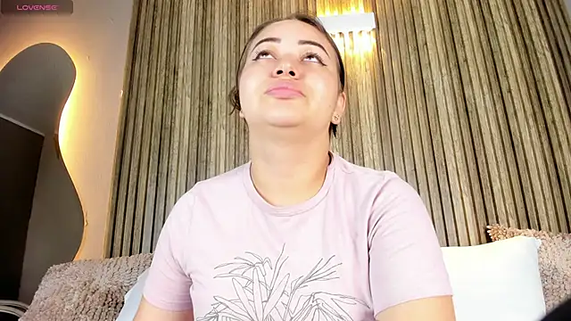 AnaisClarkのライブXXXチャット