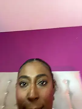 Brunna-Brownn Live XXX-Chat