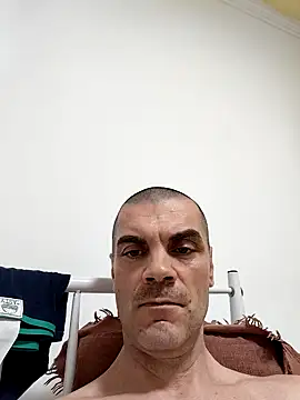 Chat XXX ao vivo de DOMINATOR_SIR-MASTER