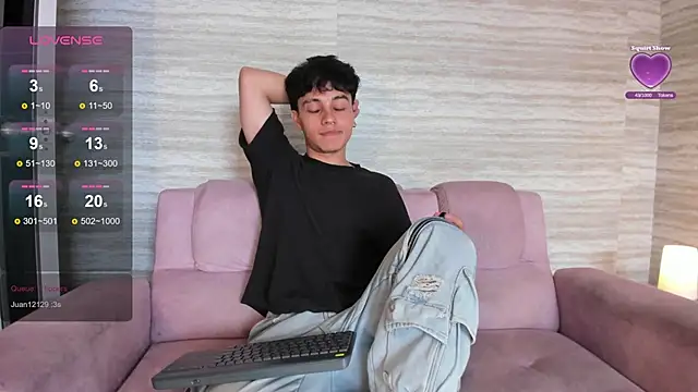 Dani_rivass élő XXX-chatje