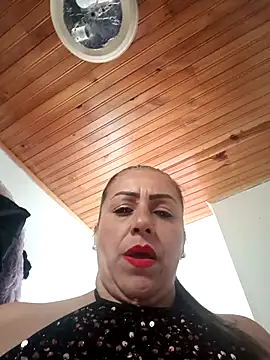 maynor_1998 Live XXX Chat