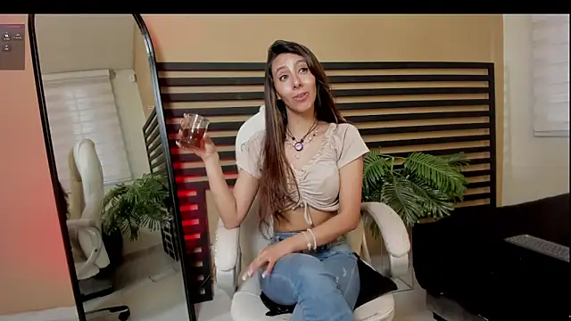 دردشة luna_willians الجنسية المباشرة