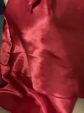 Chat +18 de Ly_Chuppy ao vivo