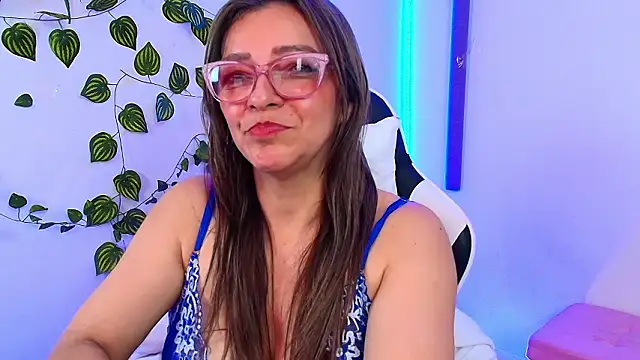 دردشة Carol_Miss2 الجنسية المباشرة