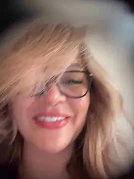 DIANITA_1988 现场XXX聊天