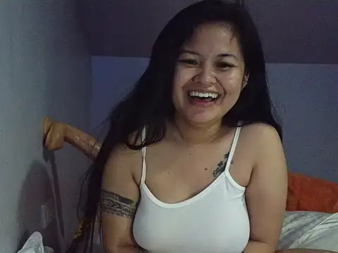 Chillntalkmami's Live XXX Chat