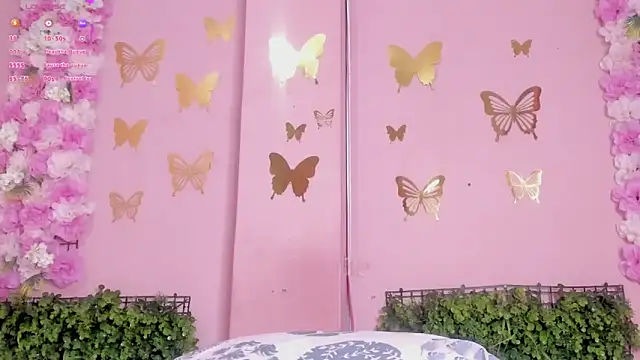 Chatroom XXX en direct de grandmother_milf