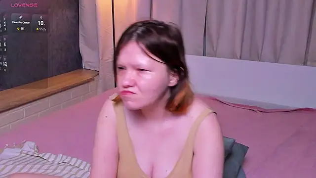 Chatroom XXX en direct de Nora_lovvvv