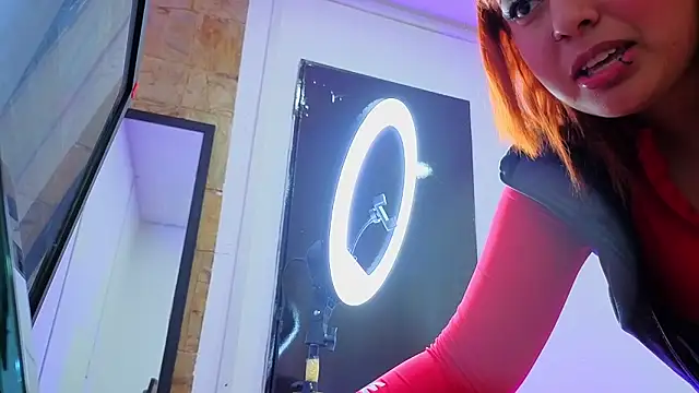 Celeste1s: онлайн-секс-чат