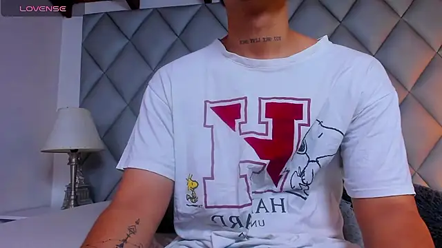 Онлайн чат XXX Clement_Reyes