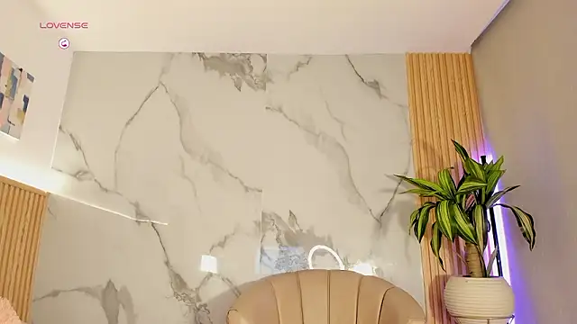 Fyre_divineのライブXXXチャット