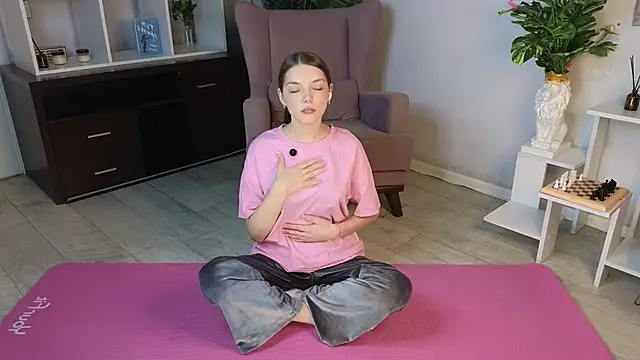 ChantayOline's Live XXX Chat