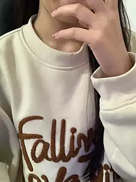 Jonlie18's Live XXX Chat