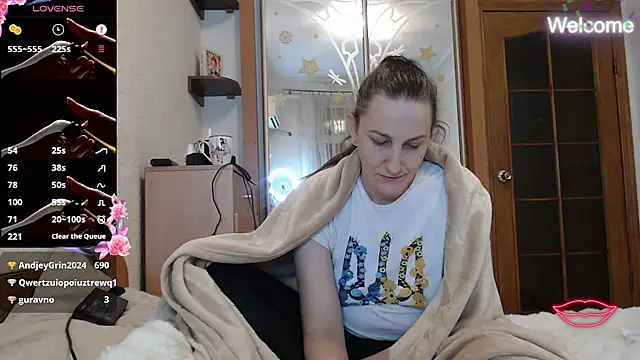 Yevgeshka-Milashka: онлайн-секс-чат