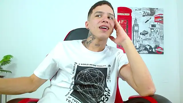 XXX chat uživo modela Cumandres18