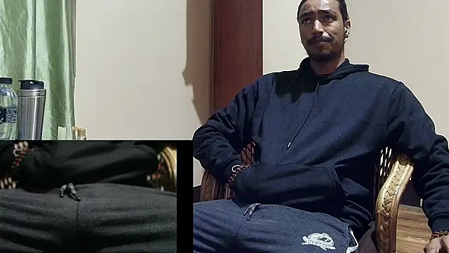 Gre3k_god's Live XXX Chat