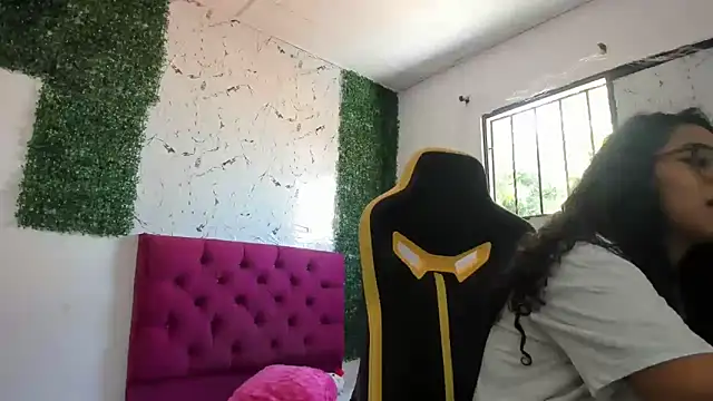 emily_stars1 – Naživo XXX chat