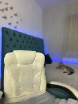 _Chlo__e 라이브 XXX 채팅