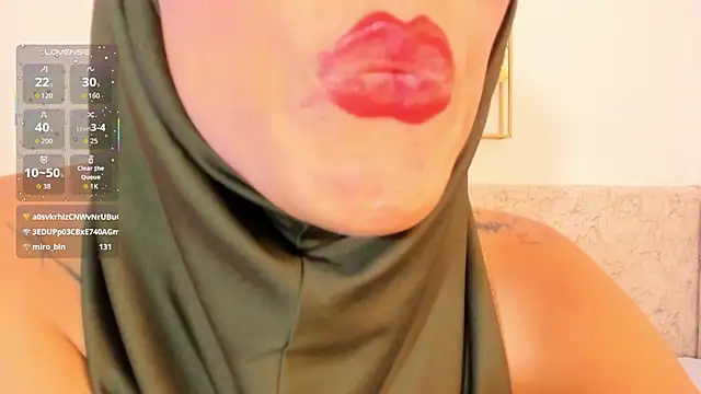 Онлайн чат XXX hanajameela