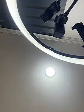 Hannagarces élő XXX-chatje