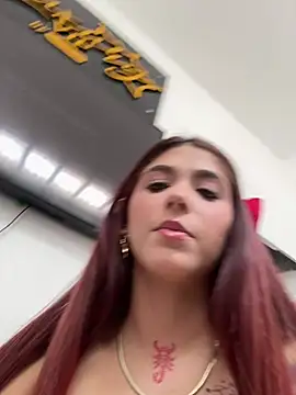 دردشة AnnyCherry_ الجنسية المباشرة