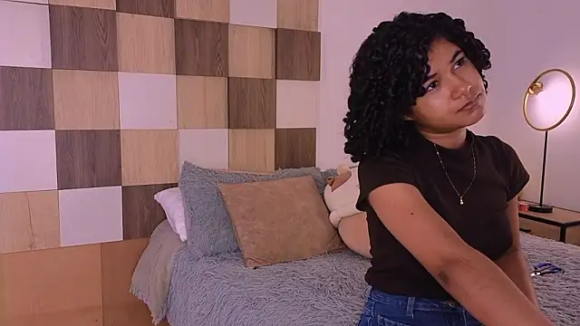 Онлайн чат XXX Adele_Carter_