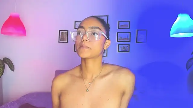 Alice_simmons 现场XXX聊天