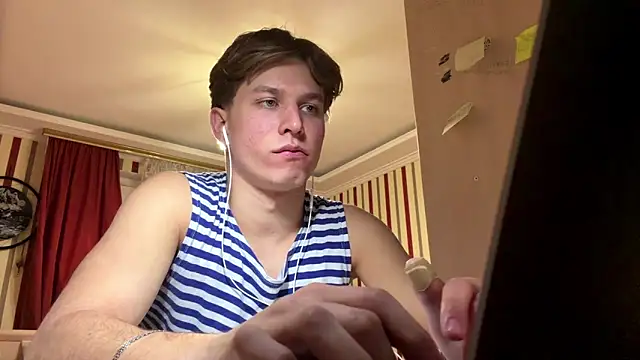 Jimmy1Butler 即時 XXX 聊天