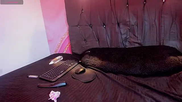 دردشة Blair_BigTits الجنسية المباشرة