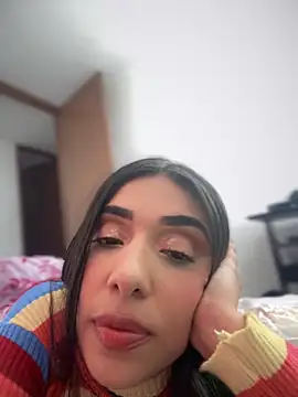 kiaraglam2: онлайн-секс-чат