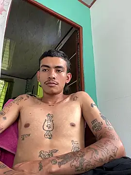 sorry-mom69's Webcam Show