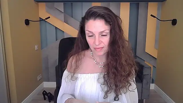 EllaLong 即時 XXX 聊天