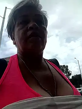 DirtyBIianca's Live XXX Chat