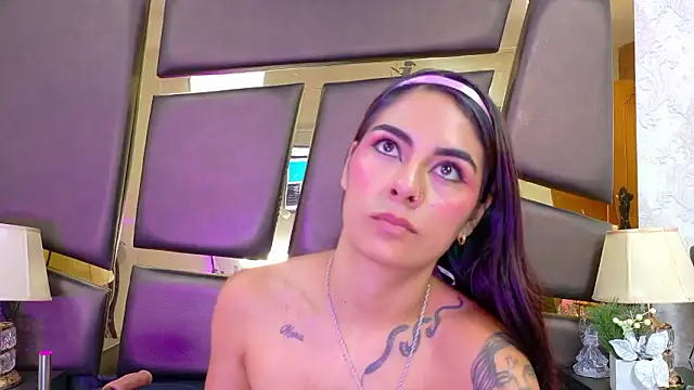 NicoleEspositoのライブXXXチャット