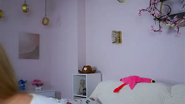 SunnivaCovilのライブXXXチャット