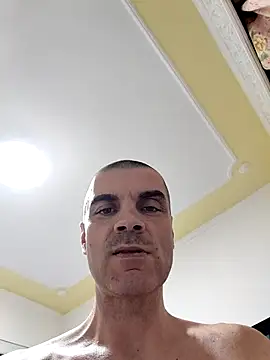 Živý XXX chat DOMINATOR_SIR-MASTER