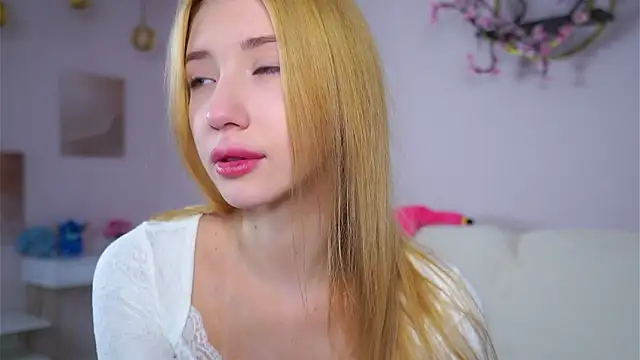 SunnivaCovil 现场XXX聊天