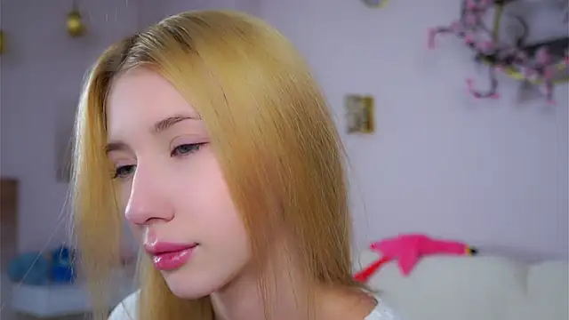 SunnivaCovil 即時 XXX 聊天