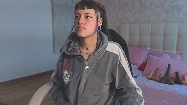 _sharlotte777 live XXX chat