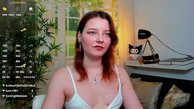 Chat +18 de pretty_little_thing ao vivo