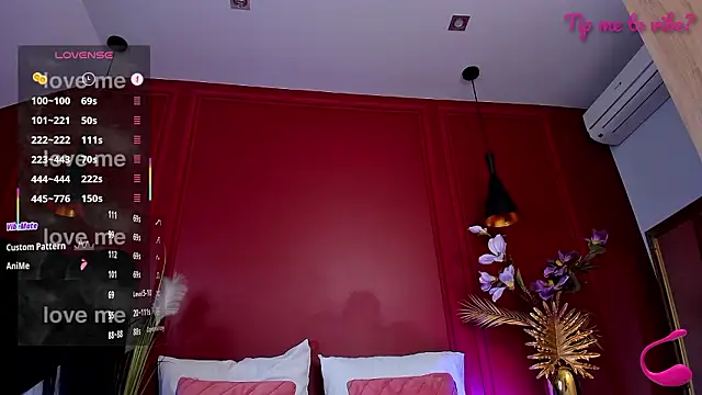 Mayzzie 现场XXX聊天