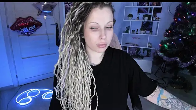Chat +18 de HoneySallyMoore ao vivo