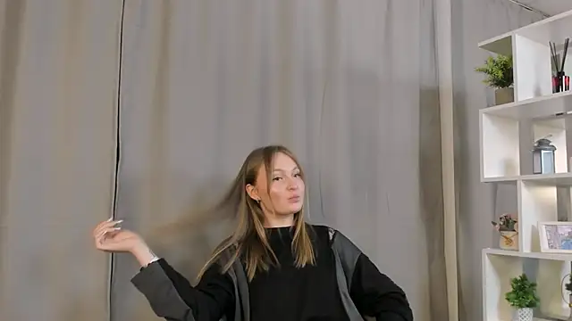 Chat +18 de FlorineWarschaw ao vivo