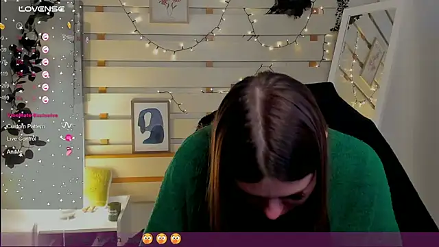 Chat XXX en directo de Josephine_Kiss