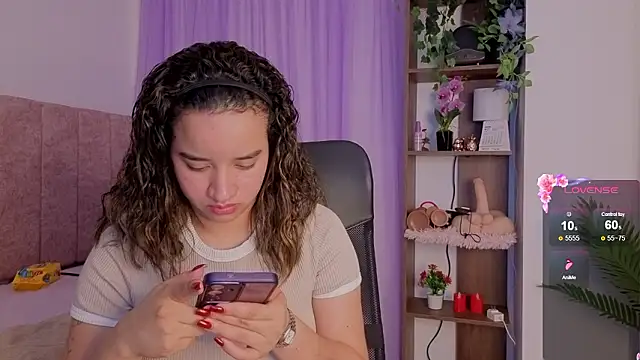 Czat XXX na żywo – emilyrouxe